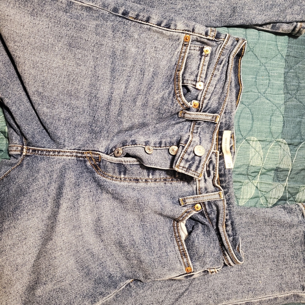 Levis wedgie straight